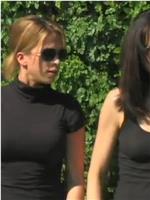 NIKKI & NORA观看
